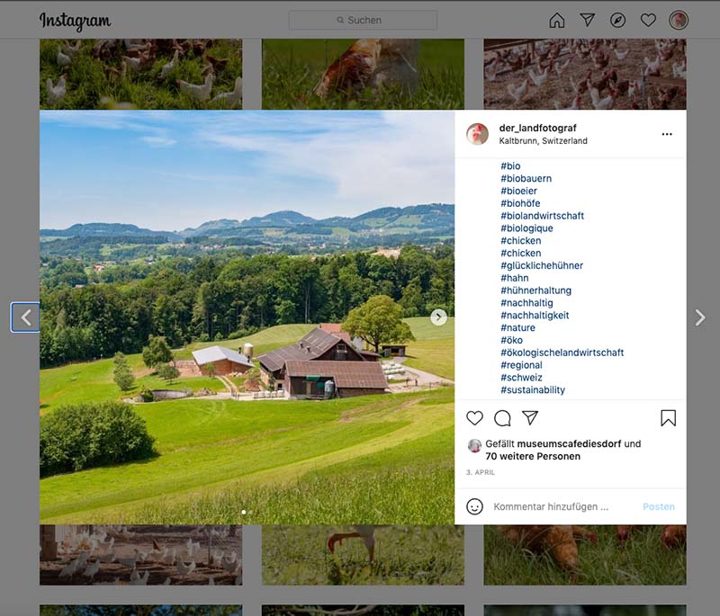 Post auf Instagram eines Fotos von einem Bauernhof in der Schweiz mit dem Auszug der verwendeten Hashtags